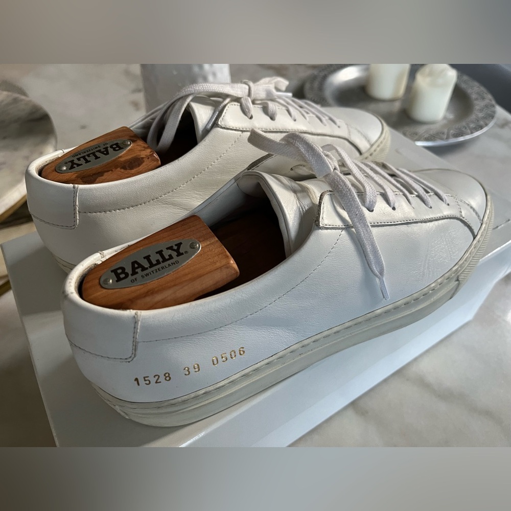 Common Projects Achilles Size 7 - 7.5 Leather Sneakers White